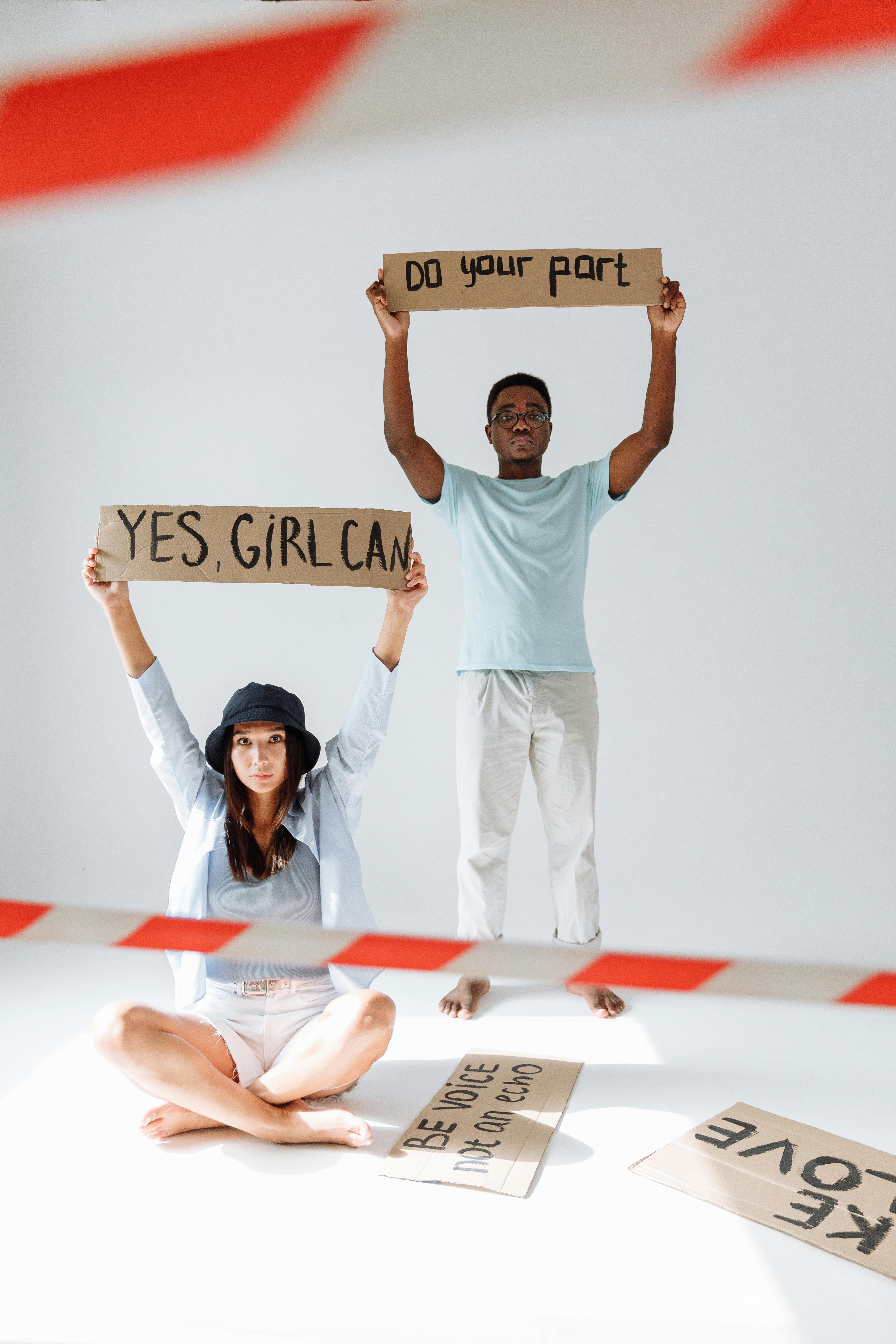 Practical Ways to Launch Your Clothing Brand Successfully in 2025